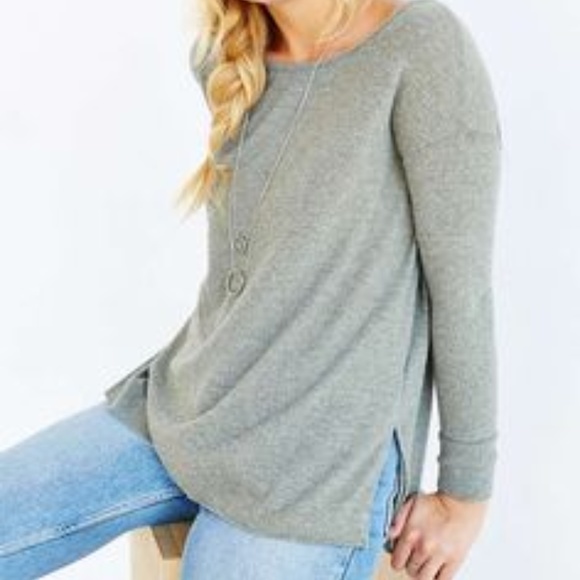 Urban outfitters (M) gray sweater - Picture 1 of 5